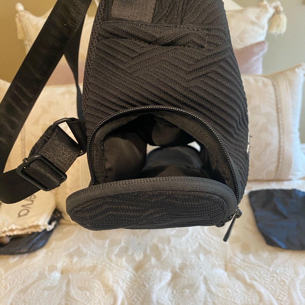 Go Dash Dot Backpack - image 7